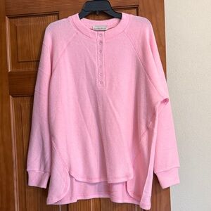 Pink Women's fleece top brand new size L/XL Zenana
